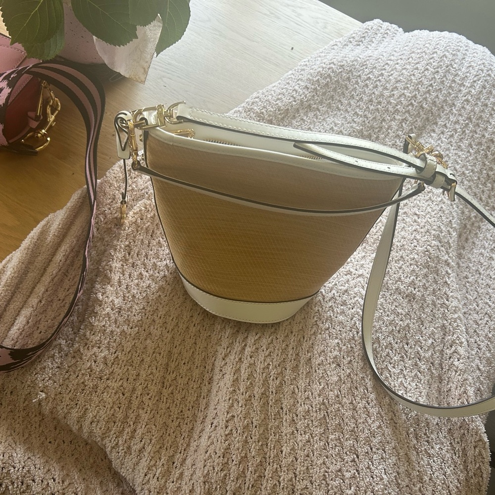 Elegant Tan and White Women's Bag